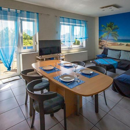 Vulkanpark-Ferienwohnung Karibic Nickenich Extérieur photo