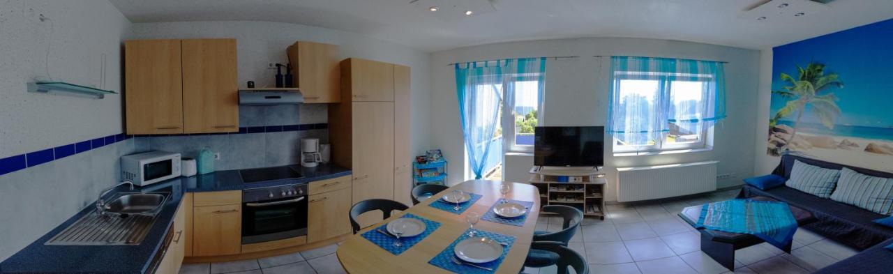 Vulkanpark-Ferienwohnung Karibic Nickenich Extérieur photo